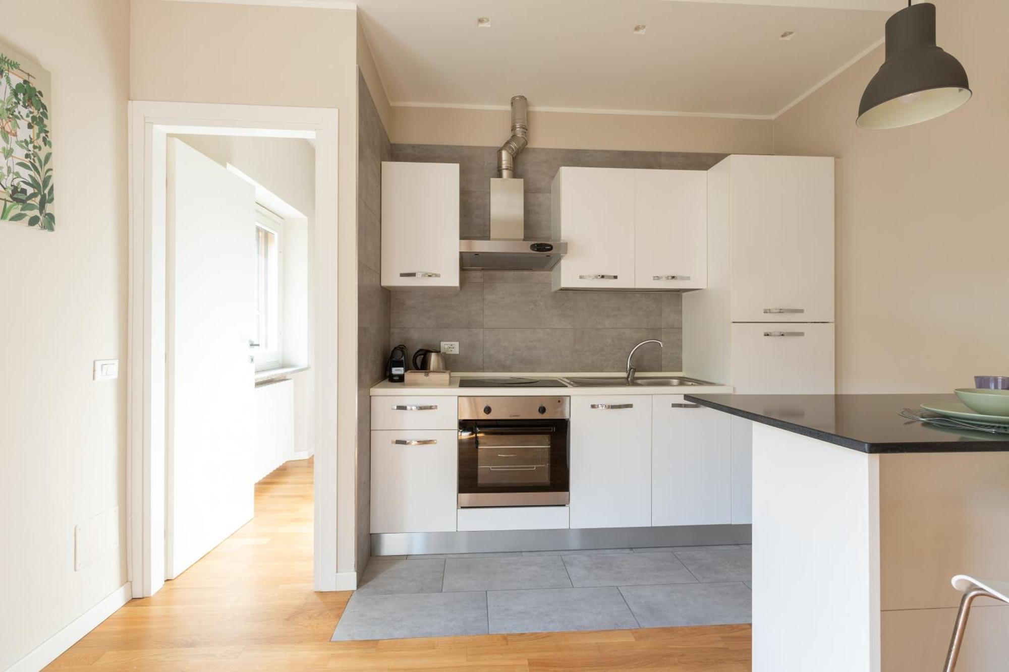 Porta Romana Lovely Apartment มิลาน ภายนอก รูปภาพ