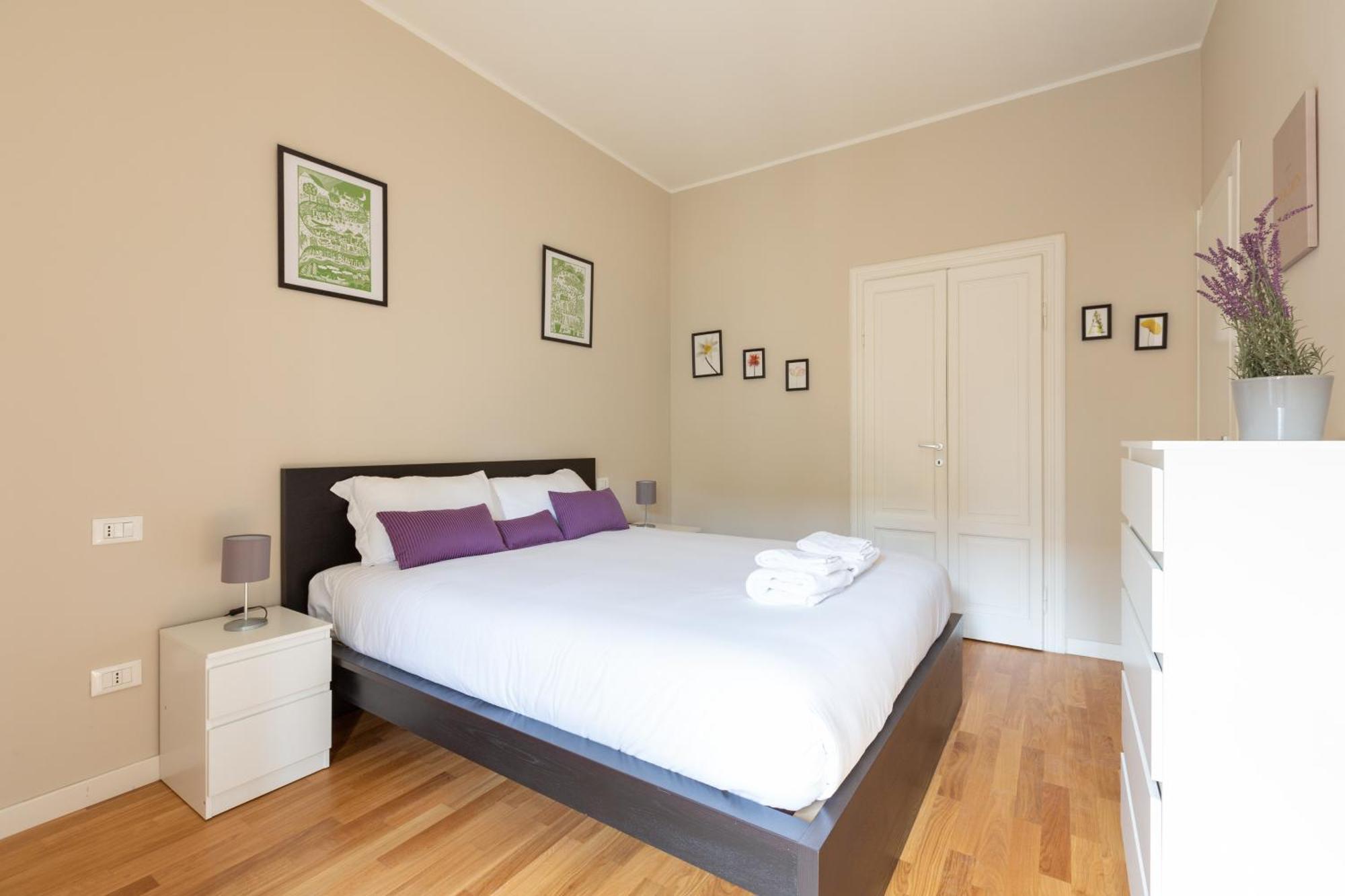 Porta Romana Lovely Apartment มิลาน ภายนอก รูปภาพ