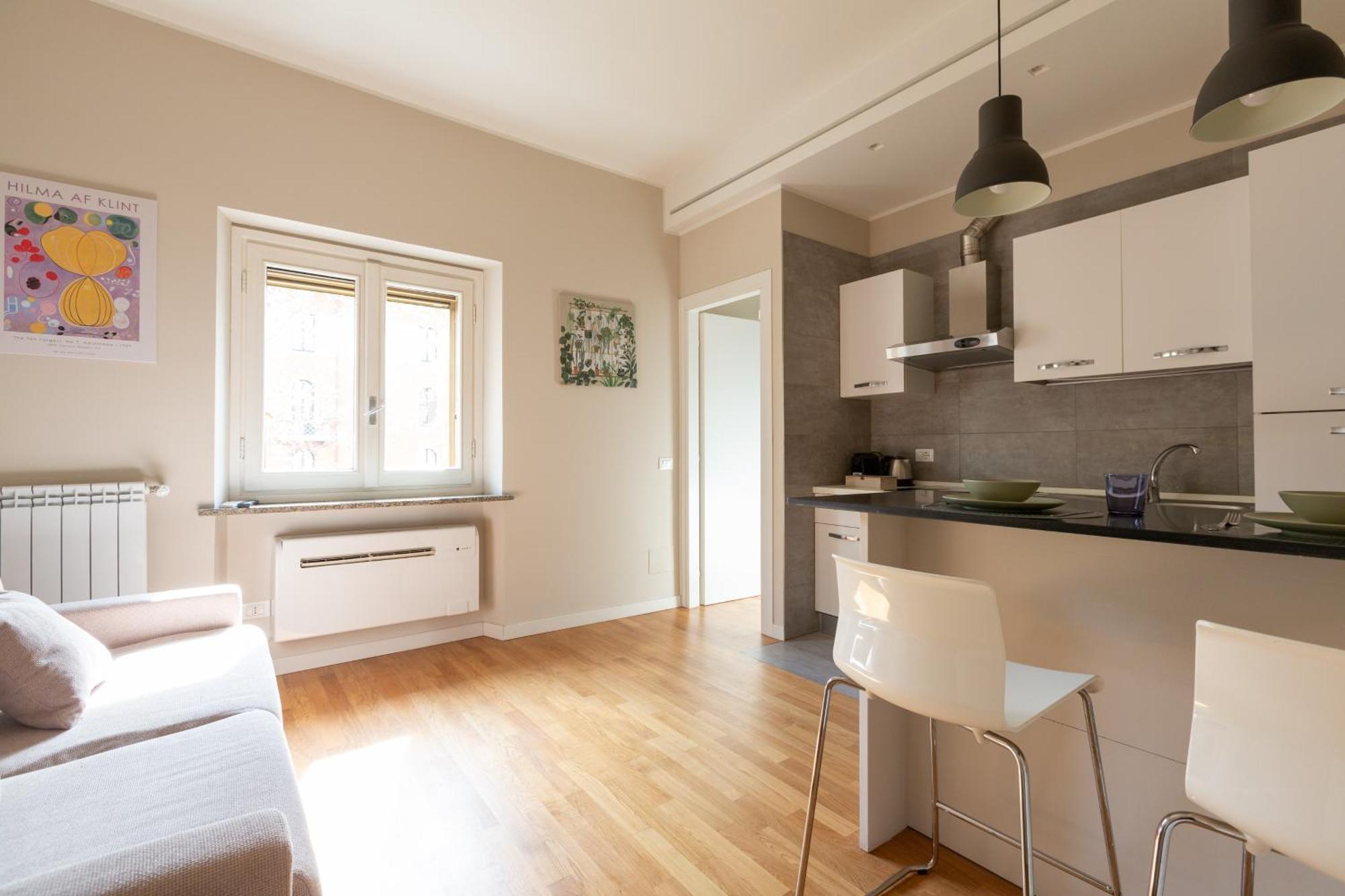 Porta Romana Lovely Apartment มิลาน ภายนอก รูปภาพ
